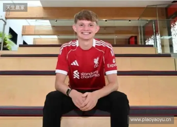 记者:利物浦球探已经多次考察雷恩后卫雅凯,管理层很欣赏他 记者:利物浦球探已经多次考察雷恩后卫雅凯,管理层很欣赏他