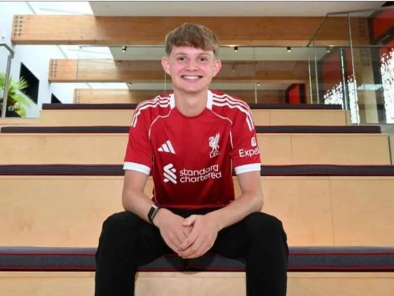 记者:利物浦球探已经多次考察雷恩后卫雅凯,管理层很欣赏他